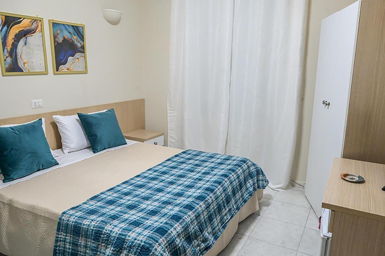 Suisse Hotel Caserta Buitenkant foto